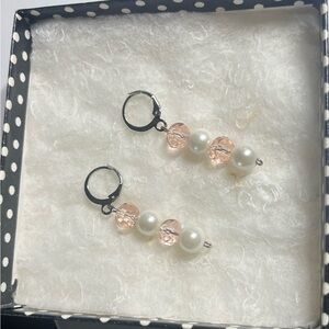 Handmade cute pearl and pink beaded earrings.